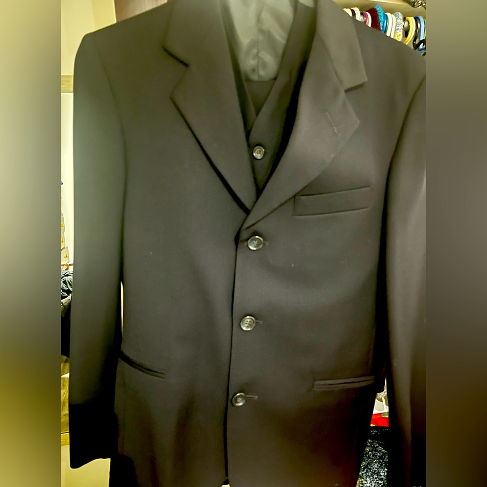 Boys 3-piece suit